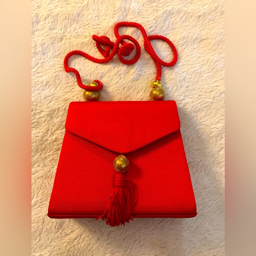 Vintage red dress purse. Strap or clutch - your preference! Mint condition